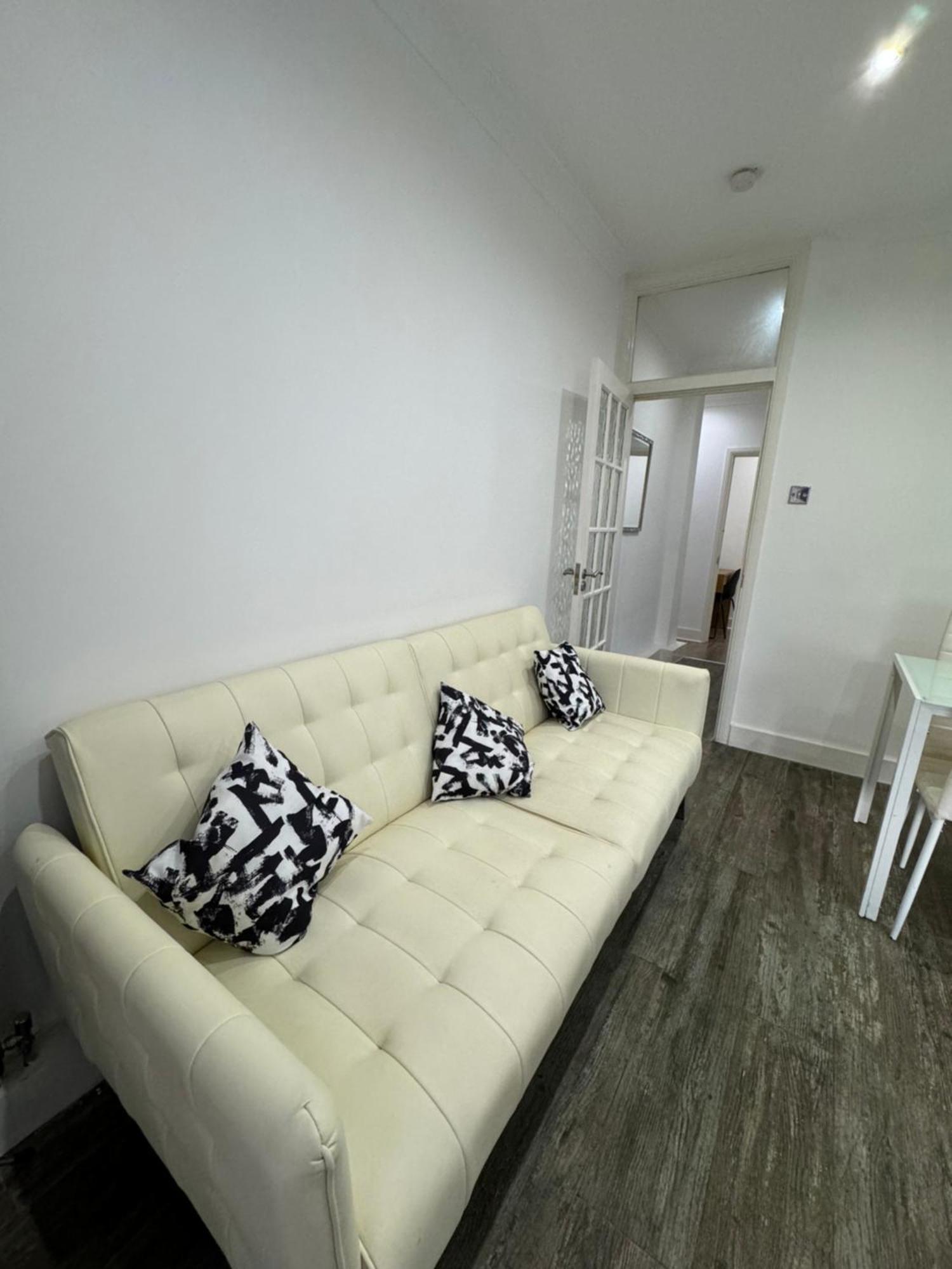 Apartmán Manor Court 1 Londýn Exteriér fotografie